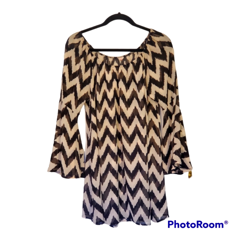 Sheer Chevron Off the Shoulder Top